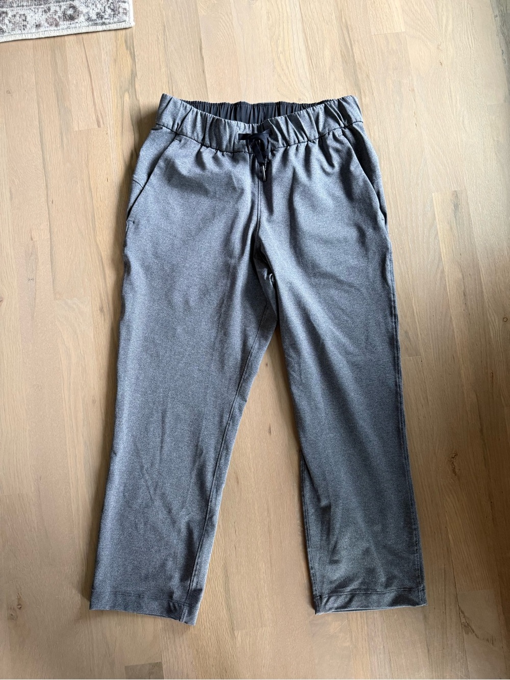 Lululemon on the fly crop pant 21 inch